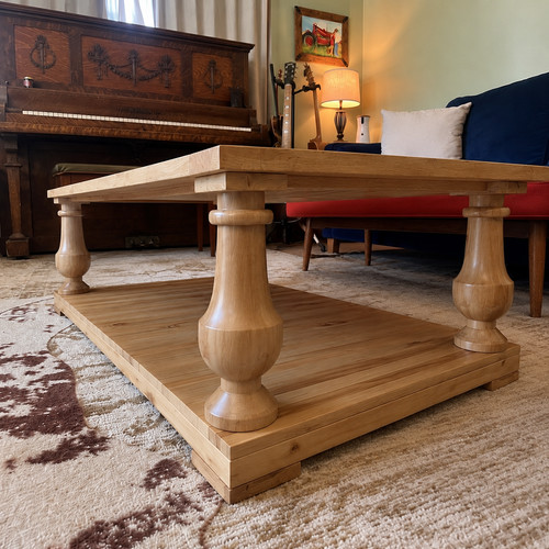 Rustic farmhouse solid - farmhouse,